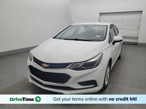 Summit White 2017 Chevrolet Cruze LT