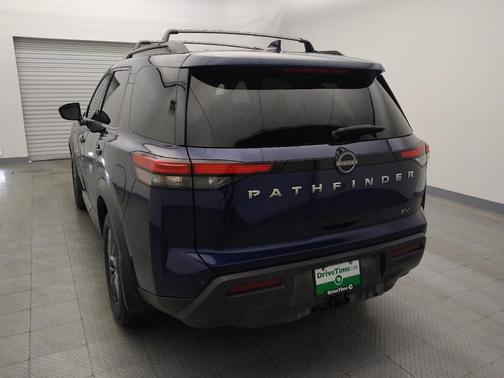 2022 Nissan Pathfinder SV 2WD