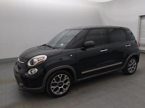 Verde Bosco Perla (Forest Green) 2015 FIAT 500L Trekking