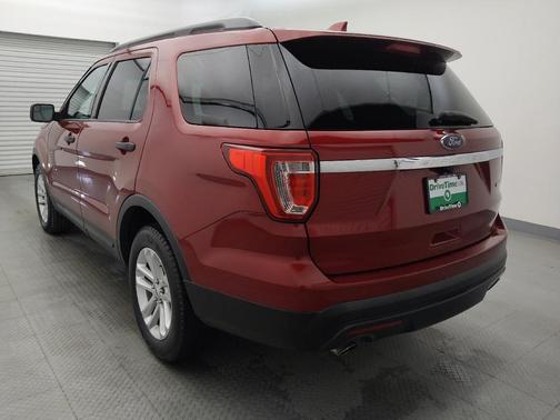 2017 Ford Explorer Base