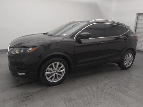 2022 Nissan Rogue Sport SV