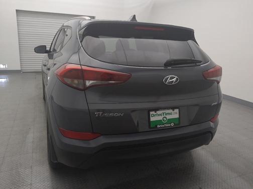 2017 Hyundai TUCSON SE Plus