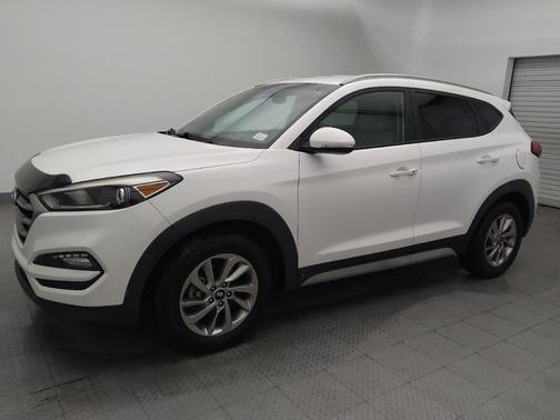 2017 Hyundai TUCSON SE Plus