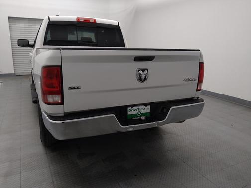 2017 RAM 1500 SLT