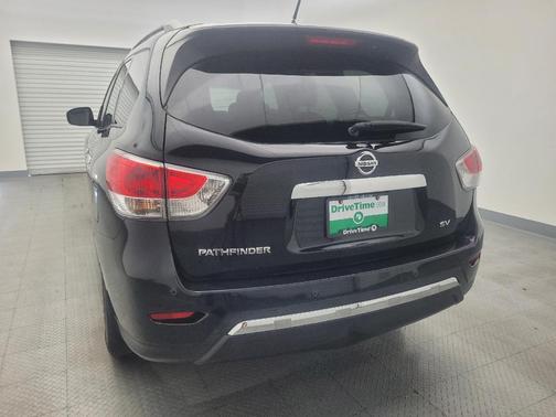 2016 Nissan Pathfinder SV