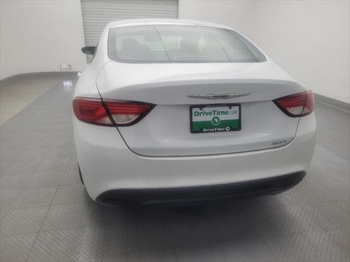 2017 Chrysler 200 Touring