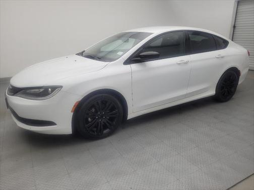 2017 Chrysler 200 Touring