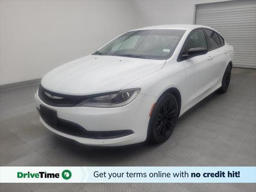 2017 Chrysler 200 Touring