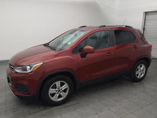 Crimson Metallic 2021 Chevrolet Trax LT