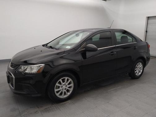 2020 Chevrolet Sonic FWD Sedan LT