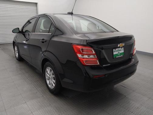 2020 Chevrolet Sonic FWD Sedan LT