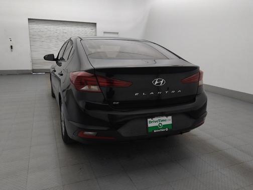 Phantom Black 2020 Hyundai ELANTRA SE