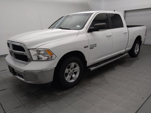 2020 RAM 1500 Classic SLT