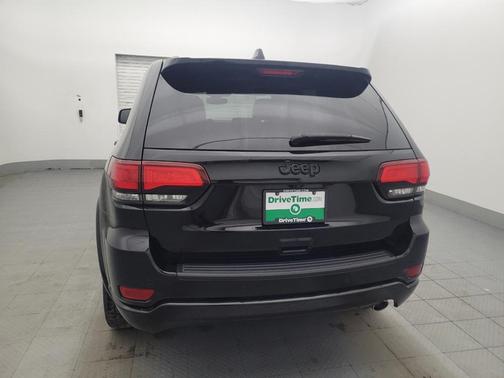 Diamond Black Crystal Pearlcoat 2020 Jeep Grand Cherokee Altitude