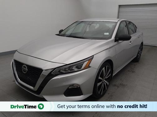 2022 Nissan Altima SR FWD