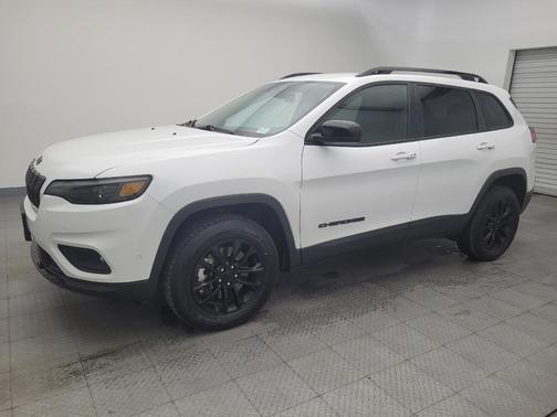 2023 Jeep Cherokee Altitude