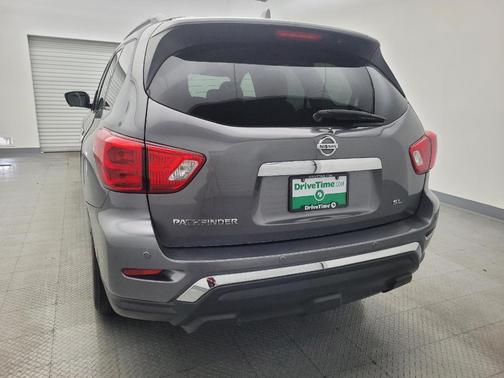 2020 Nissan Pathfinder SL 2WD