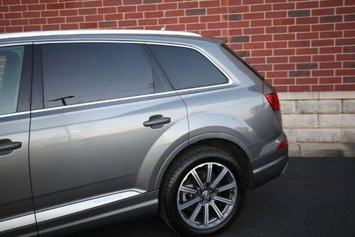 2017 Audi Q7 3.0T Premium Plus