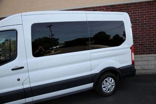 2016 Ford Transit-150 XLT