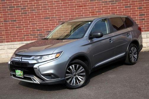 2019 Mitsubishi Outlander ES