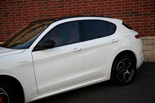 2022 Alfa Romeo Stelvio Ti