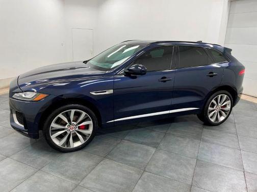 2017 Jaguar F-PACE S