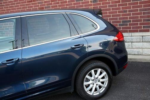 2014 Porsche Cayenne Diesel Platinum Edition