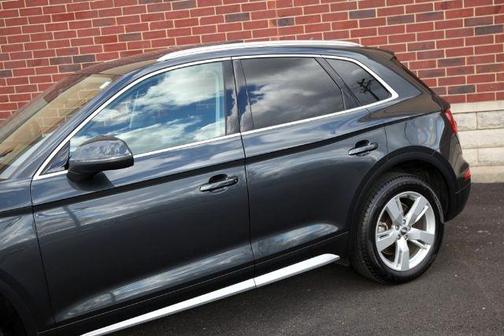 2018 Audi Q5 2.0T Premium Plus