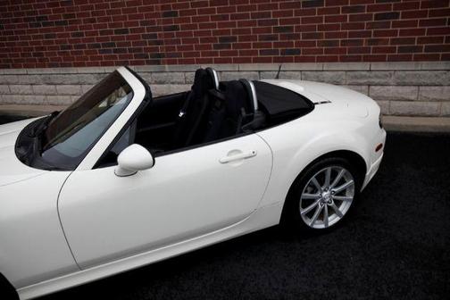 2008 Mazda MX-5 Miata Touring