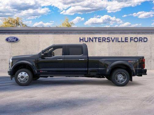 Agate Black Metallic 2026 Ford F-450 Platinum