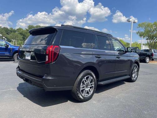 Gray Metallic 2025 Ford Expedition Active