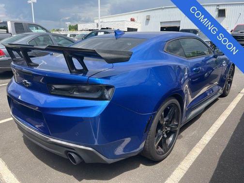 Hyper Blue Metallic 2017 Chevrolet Camaro 2SS
