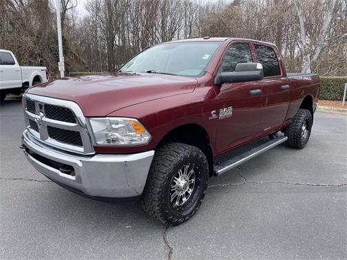 2018 RAM 2500 Tradesman Crew Cab 4x4 6'4' Box