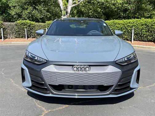 2022 Audi e-tron GT Premium Plus