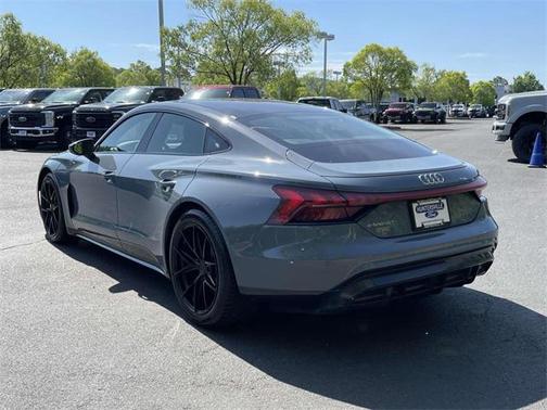 2022 Audi e-tron GT Premium Plus