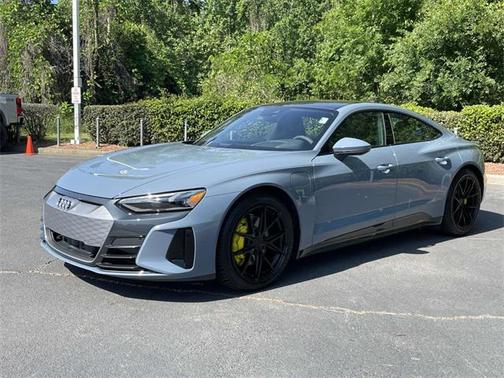2022 Audi e-tron GT Premium Plus
