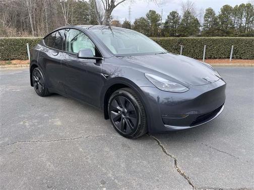 2025 Tesla Model Y Long Range Dual Motor Rear-Wheel Drive