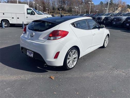 2015 Hyundai Veloster Base