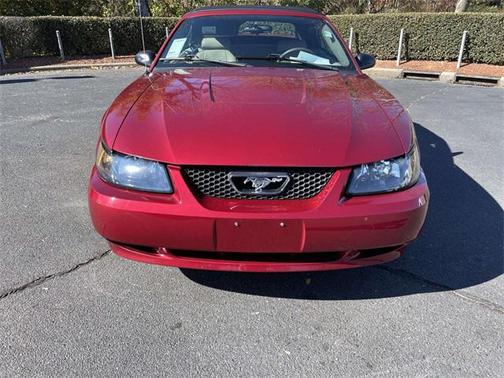 2004 Ford Mustang Base
