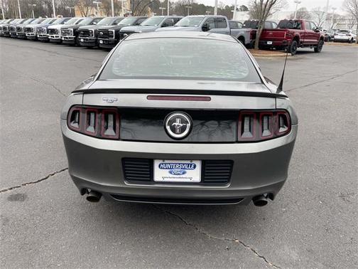 2014 Ford Mustang V6