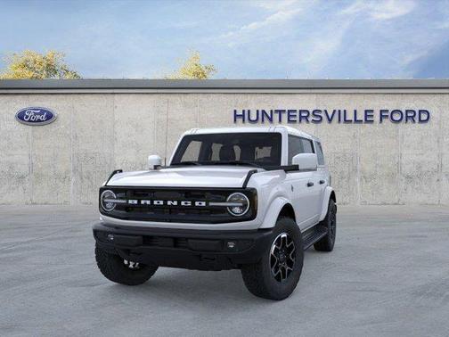 Oxford White 2026 Ford Bronco Outer Banks