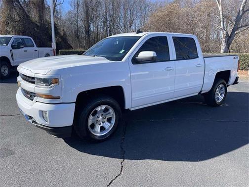 2018 Chevrolet Silverado 1500 2LT
