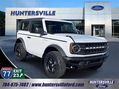 2025 Ford Bronco Base