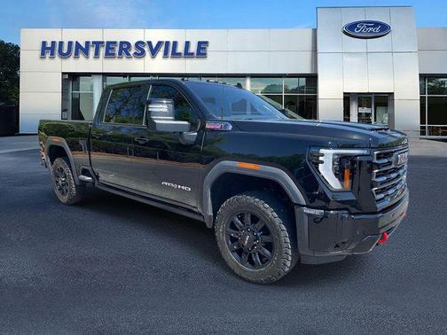 Onyx Black 2025 GMC Sierra 2500 AT4