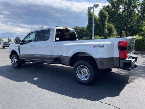 White 2026 Ford F-350 King Ranch