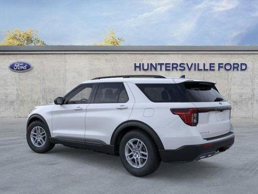 Space White Metallic 2026 Ford Explorer Active