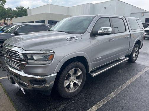 Billet Silver Metallic Clearcoat 2019 RAM 1500 Laramie