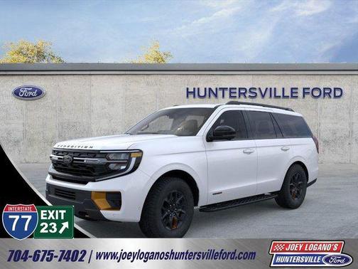 Star White Metallic Tri-Coat 2026 Ford Expedition Tremor