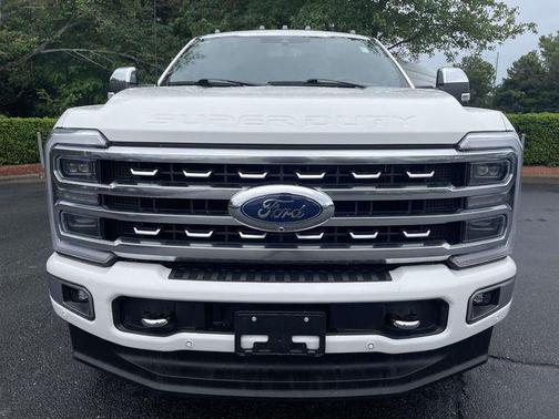 Star White Metallic Tri-Coat 2024 Ford F-350 Platinum