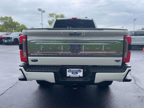 Star White Metallic Tri-Coat 2024 Ford F-350 Platinum